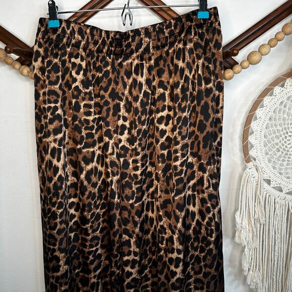 Windsor Pants - Windsor Satin Leopard Print Wide Leg Pants